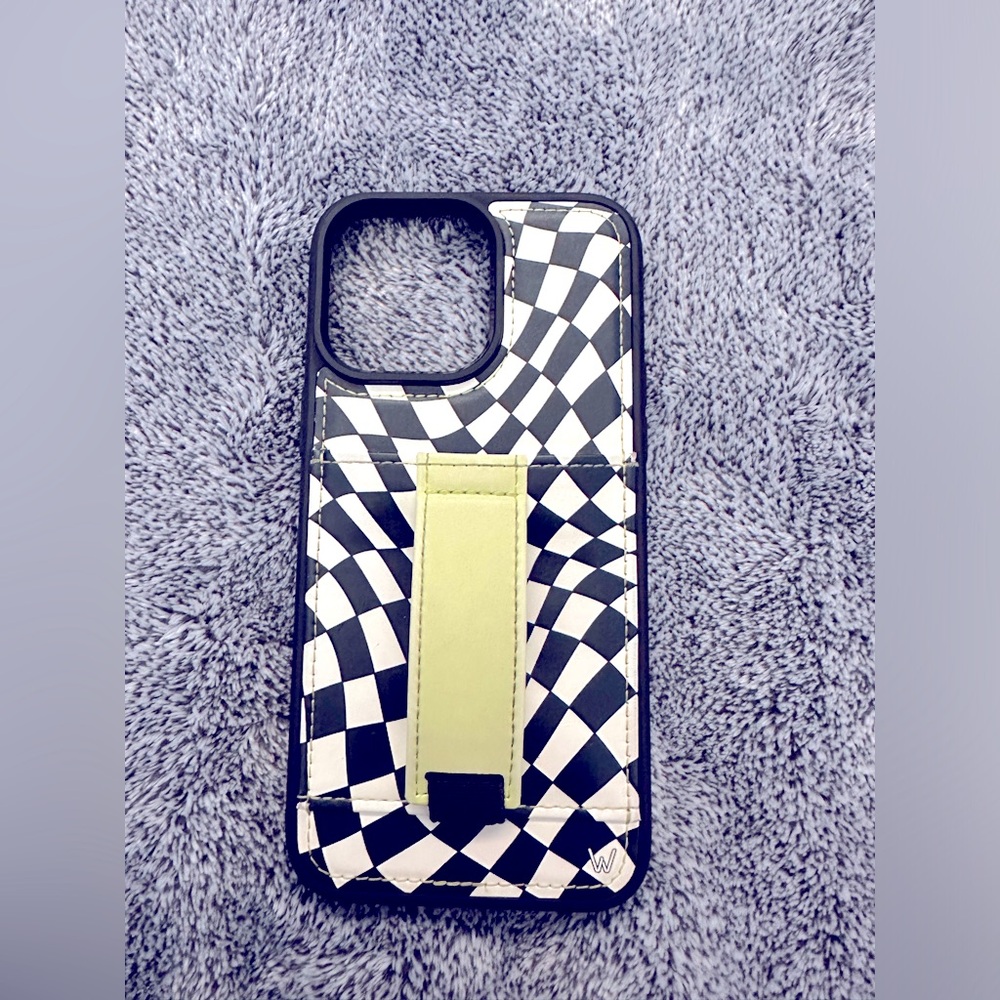 Walli iPhone 14 Pro Max case